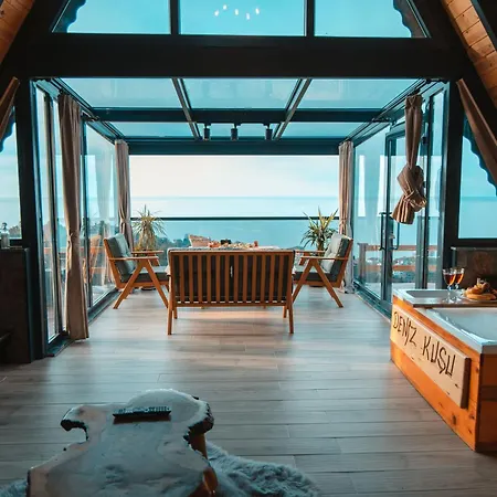 Denizkusu Bungalov